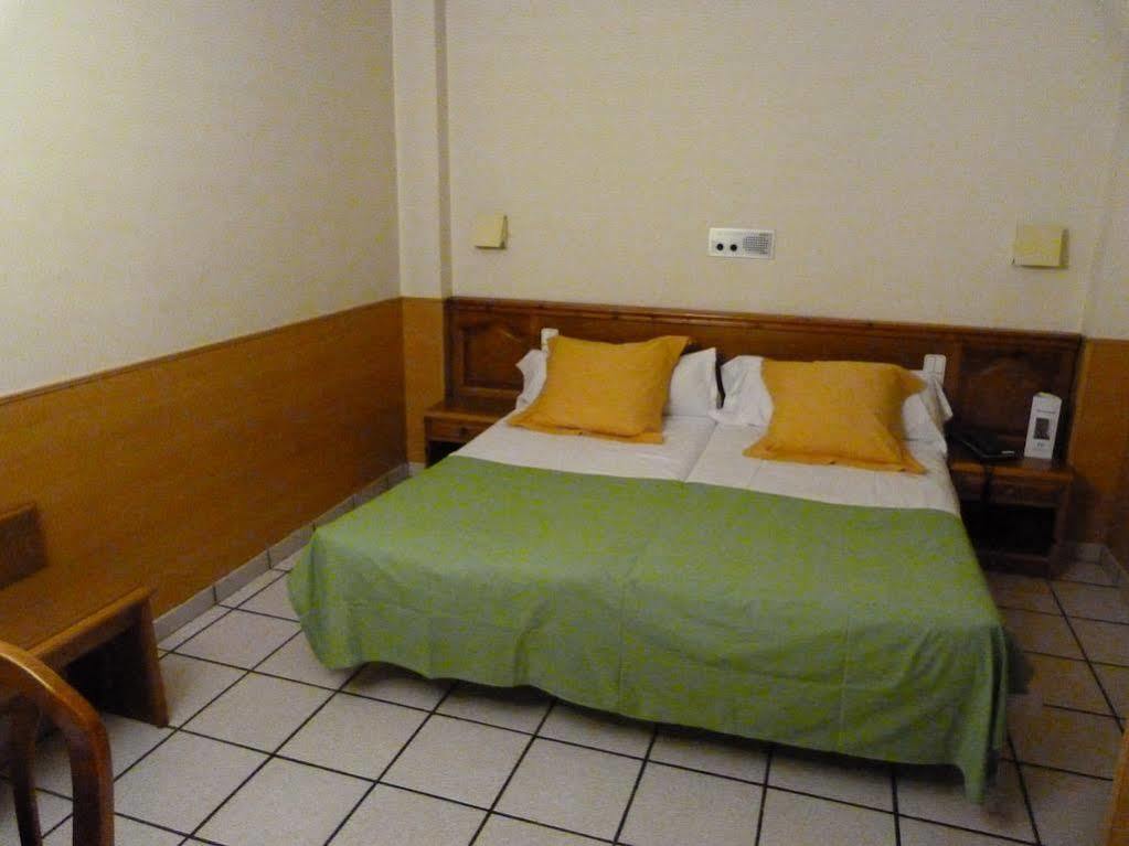 Hotel Pitiusa أندورا لا فيلا المظهر الخارجي الصورة