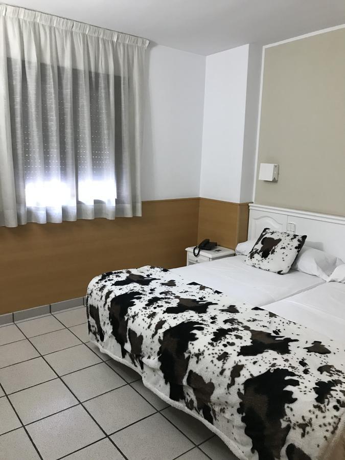 Hotel Pitiusa أندورا لا فيلا المظهر الخارجي الصورة